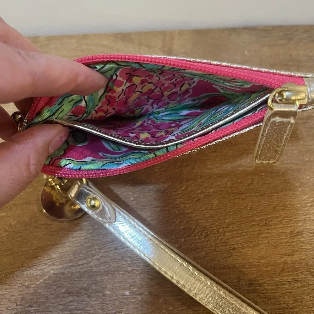 Lilly Pulitzer Gold Metallic Zip Coin Purse Wristlet Pink Lining Logo Charm